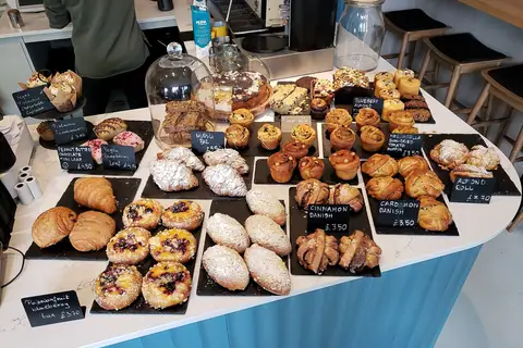 Noor Bakers & Sweets photo 1